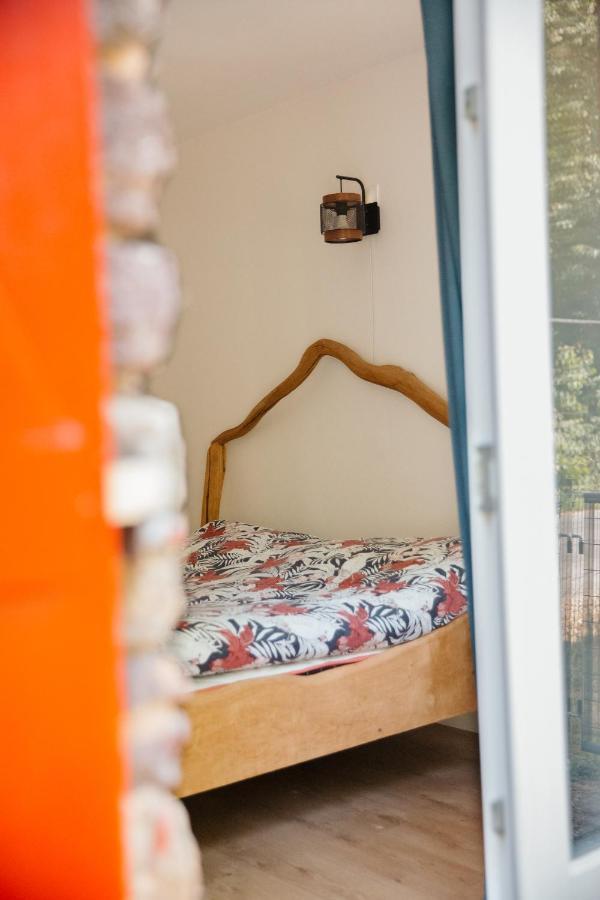 La Borgnardais Gite En Broceliande, Proche Guer - 1 A 11 Couchages Loutehel Kültér fotó